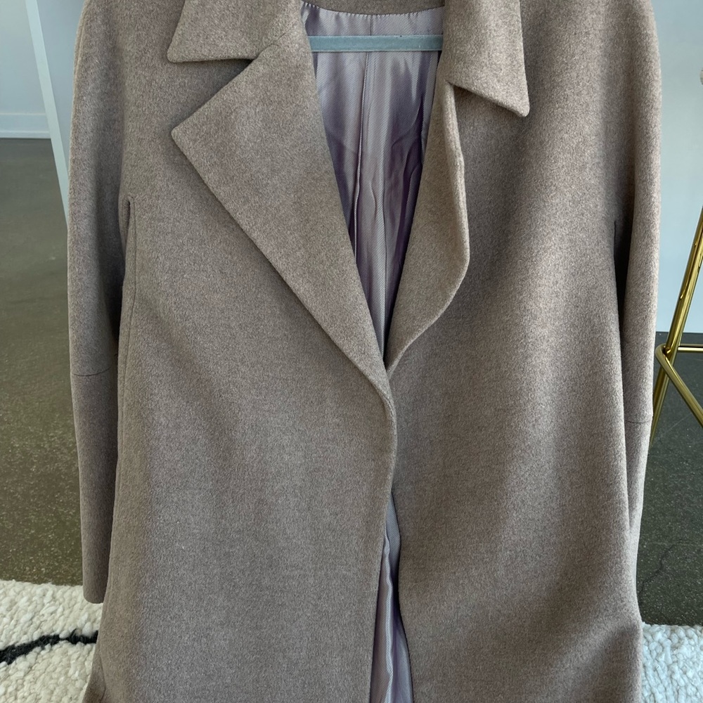 Wool coat - Picture 3 of 7